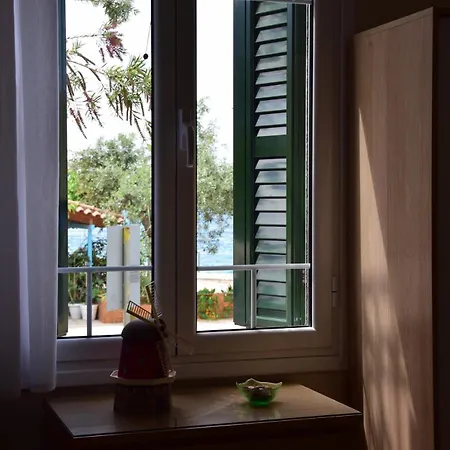 Vakantiehuis Beachfront Neoclassical Kalamáta