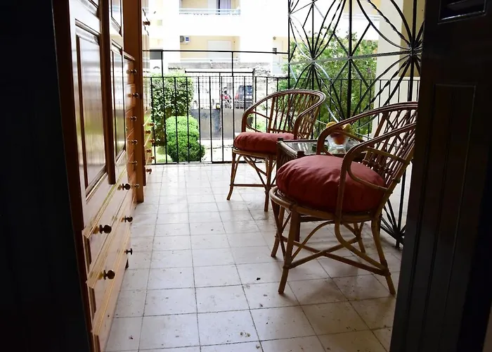Hébergement de vacances Beachfront Neoclassical Kalamata