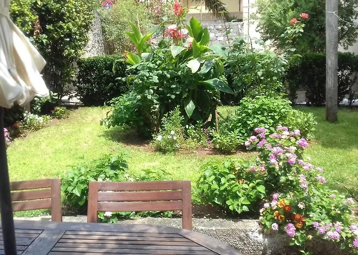 Beachfront Neoclassical Casa de Férias