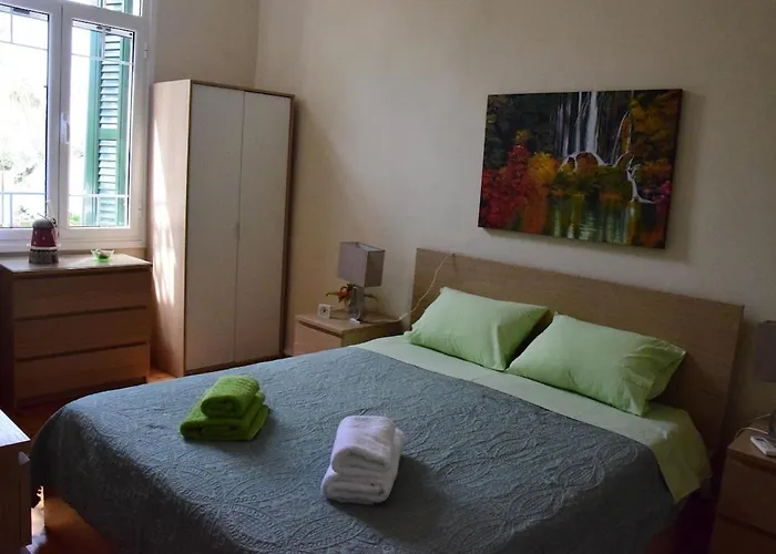 Beachfront Neoclassical Casa de Férias